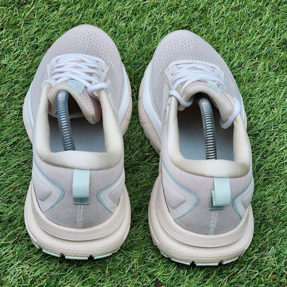 BOOKS TRACE 3 - Women's Athletic Shoes - SIZE 10.5B - Picture 5 of 9
